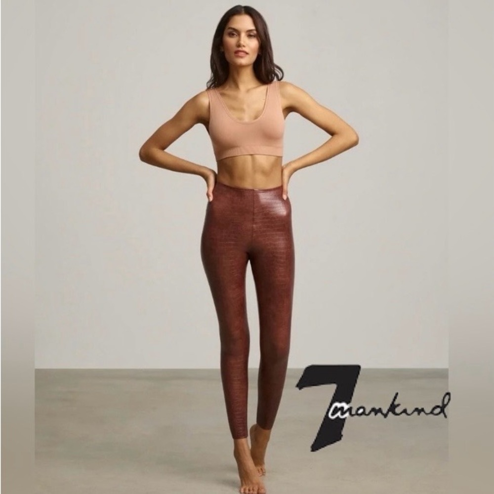7 For All Mankind Brown Croc-Embossed Fall Winter Lined Leggings Size M NWOT